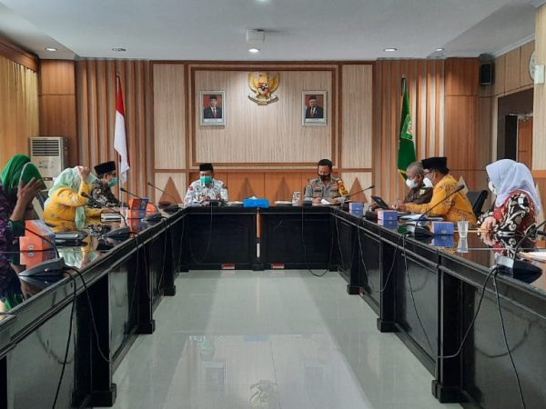 Perkuat Pengawasan, Satgas Saber Pungli Bengkulu akan Fokus pada Pencegahan Penyalahgunaan Bantuan Covid-19 Perkuat Pengawasan, Satgas Saber Pungli Bengkulu akan Fokus pada Pencegahan Penyalahgunaan Bantuan Covid-19