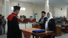 Paripurna Istimewa Pelantikan Pengganti Antar Waktu (PAW) Pimpinan DPRD Kabupaten Lebong Masa Jabatan Tahun 2019-2024 di Gedung Paripurna Paripurna DPRD Kabupaten Lebong