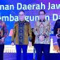 Apresiasi KUB yang diterima oleh Bank Bengkulu ini diserahkan langsung oleh Kepala Eksekutif Pengawas Perbankan Otoritas Jasa Keuangan (OJK), Dian Ediana Rae. Serta diterima langsung oleh Direktur Utama Bank Bengkulu, Beni Harjono. Di Grand Hyatt Jakarta