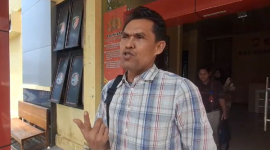 Ketua aksi, Devi AMPL
