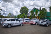 13 Avanza ditarik dari tangan Kepala Desa