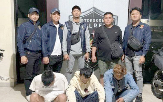 Ketiga pelaku saat diamankan di Polres Rejang Lebong