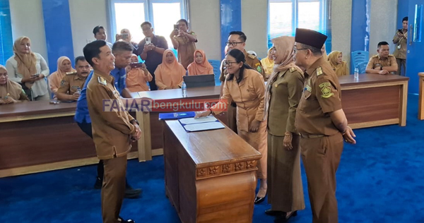 Serah terima jabatan Sekretaris Daerah (Sekda) Kabupaten Lebong
