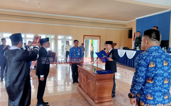 Wabub Bambang ASB Lantik Doni sebagai Asisten II Pemkab Lebong