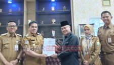 SK Plt PDAM Lebong Di erikan Kepada Wilyan Bachtiar