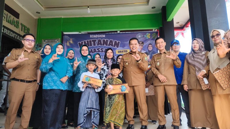Khitan Massal Ditutup Resmi Oleh Bupati Lebong