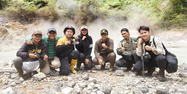 Bupati dan tim jelajah Telaga putri 7 warna
