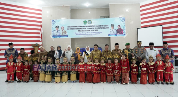 Bupati Lebong H. Azhari, SH, MH. Kukuhkan Pengurus Kelompok Kerja (Pokja) Pendidikan Anak Usia Dini (PAUD) Kabupaten Lebong