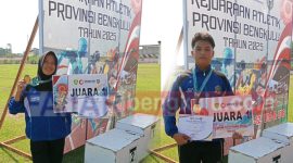 2 Siswa SMA n 5 Lebong raih 2 Medali emas