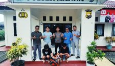 Dua orang remaja yang diduga sebagai pelaku tindak pidana pencurian