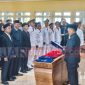 Bupati Lebong Azhari mengambil sumpah kepada ASN dalam rotasi jabatan di bulan November 2025