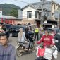 Anggota Polres Lebongsigap mengurai kemacetan di Pasar Rakyat