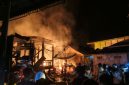 2 Rumah ludes terbakar di Desa Gunung Alam