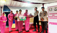 hayangkari cabang bengkulu selatan juga mengunjungi pospam pasar bawah dan posyan bunga mas