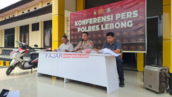 Konferensi Pers di Polres Lebong